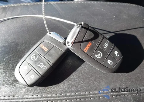 2021 Jeep Grand Cherokee Laredo X 4X2 from USA, damaged, VIN 1C4RJEAG7MC712846